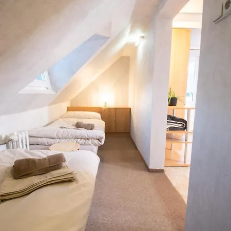 Lodge Horska Hugo Stribrna