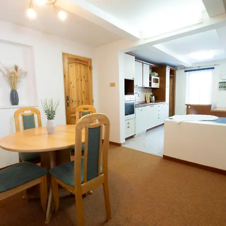 Horska Hugo Lodge