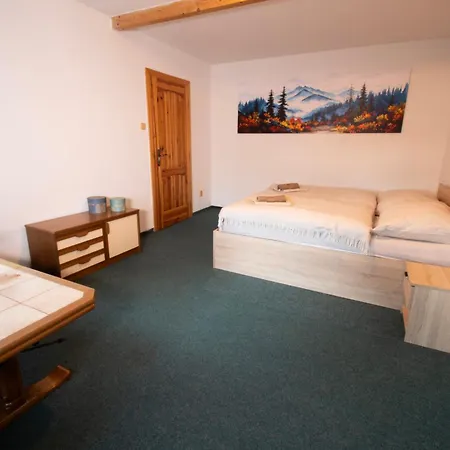 Horska Hugo Lodge Stribrna