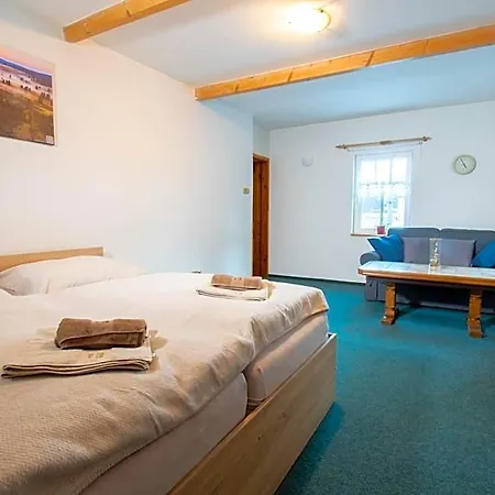 Lodge Horska Hugo Stribrna