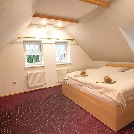 Horska Hugo Lodge Stribrna